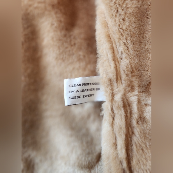 Marvin Richard's Suede and faux fur lined Jacket Size XL in light brown. - Picture 10 of 11